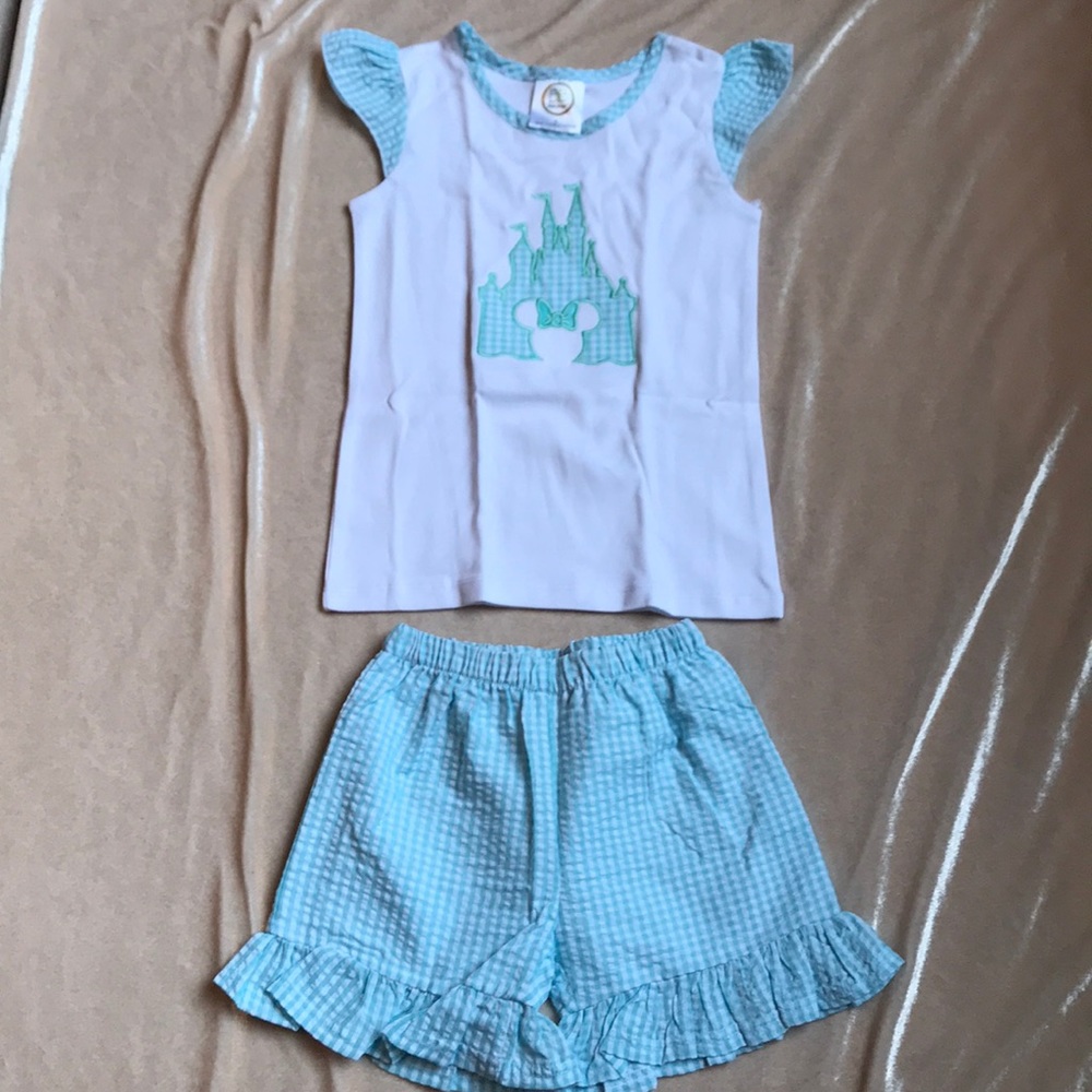 *Brand New - Matching Set with Disney Logo